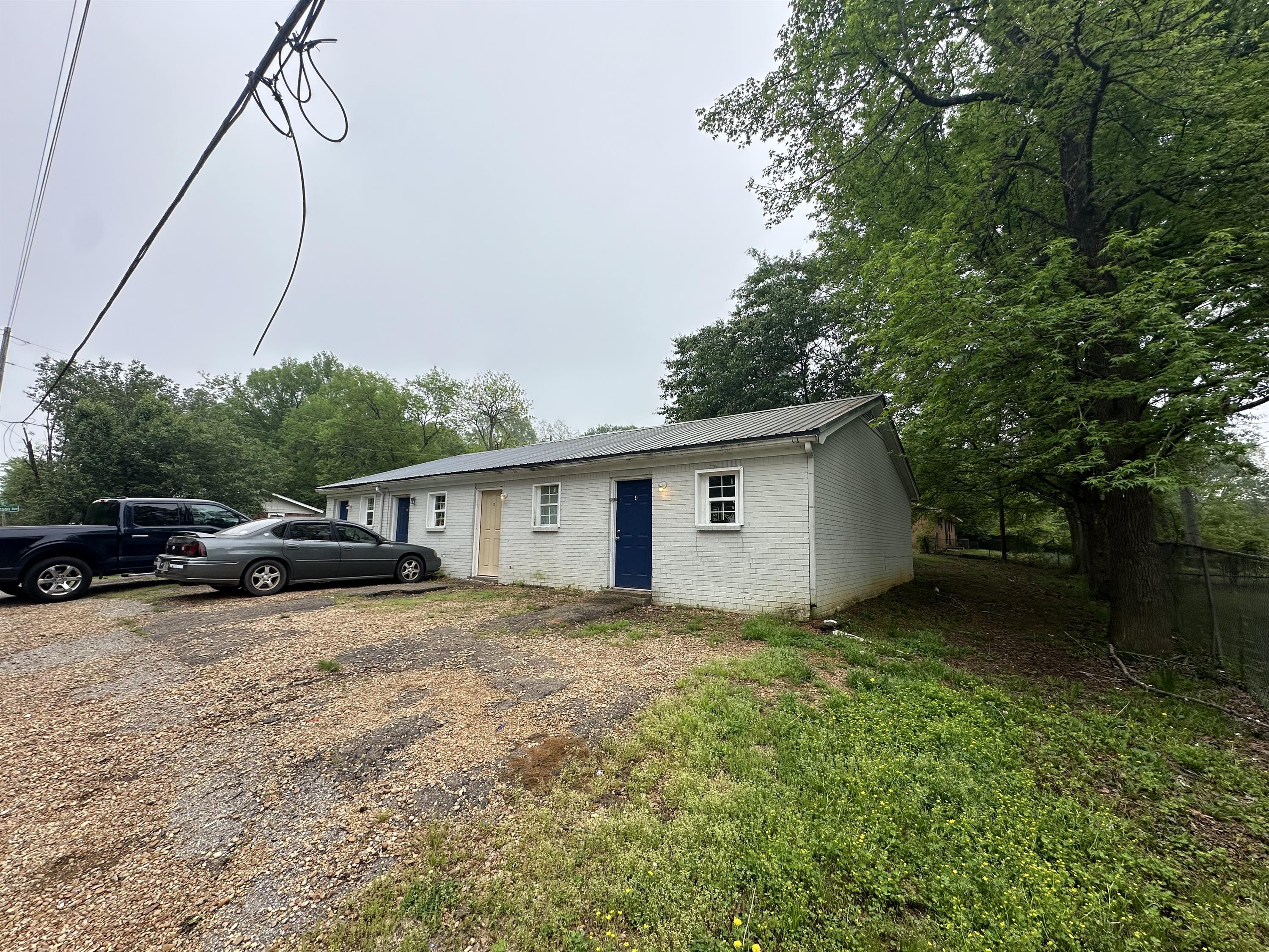 159 E Tenth St - 3
